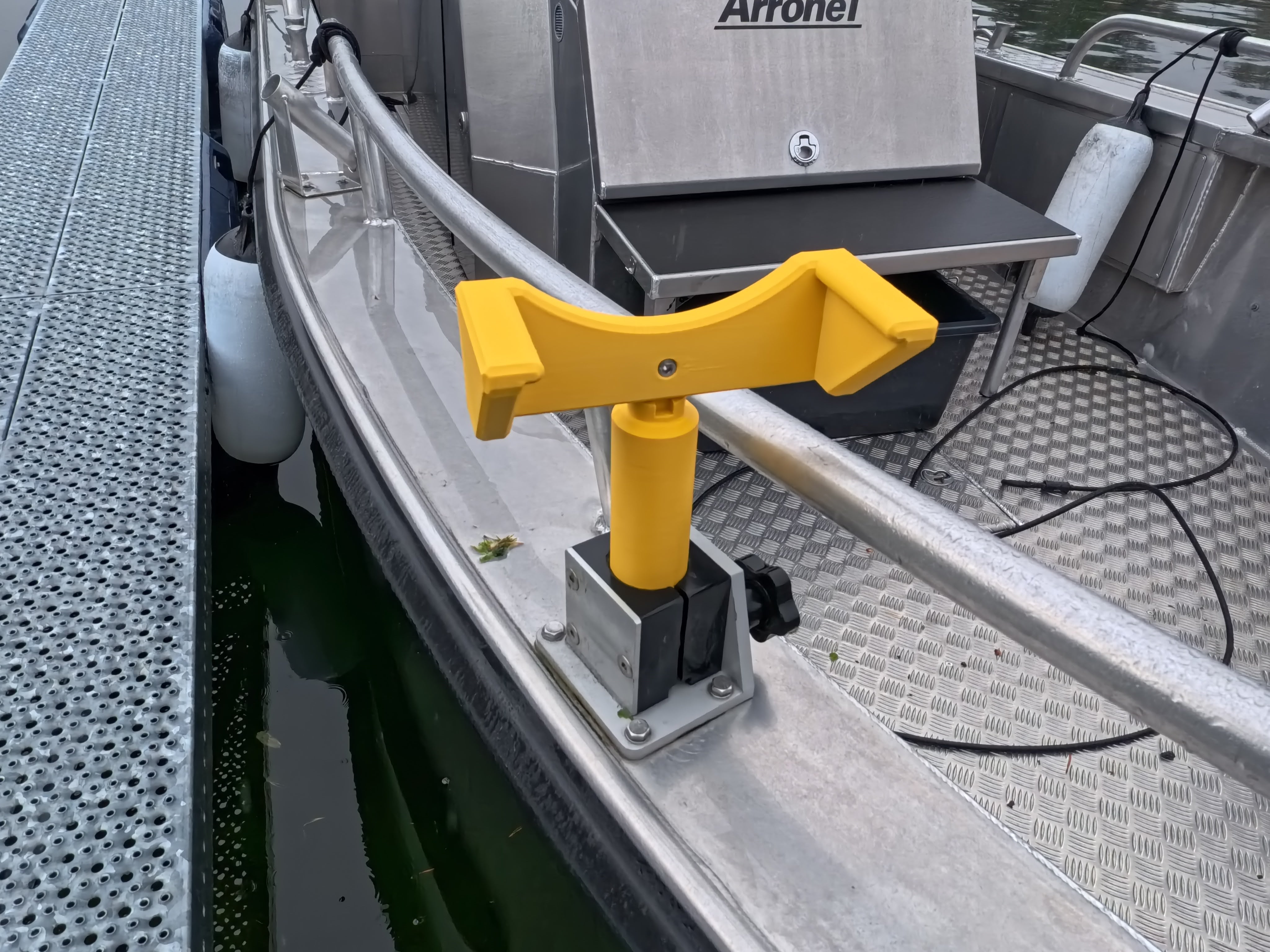 Snurresniken_rekkverksfeste_50mm